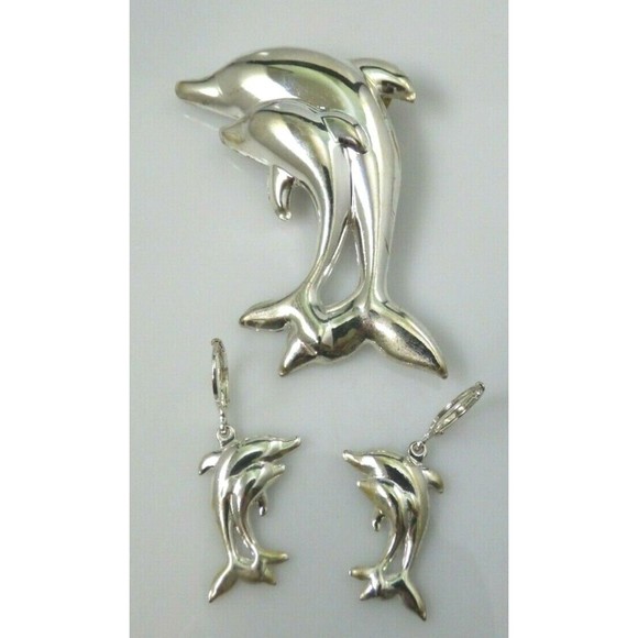 Dolphin Pendant Brooch Jewelry Set Pierced Earrings Silver Tone Vintage Shiny! - Picture 11 of 12